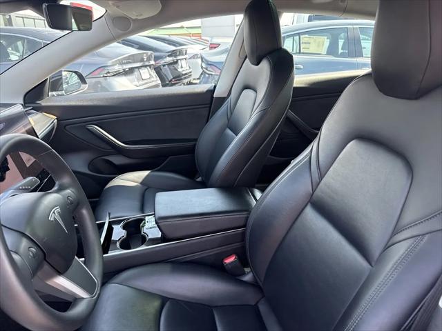 2019 Tesla Model 3 Mid Range