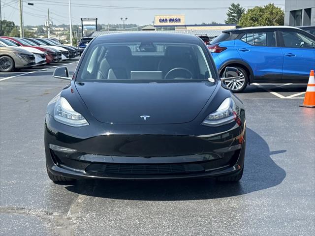 2019 Tesla Model 3 Mid Range