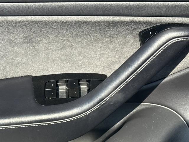 2019 Tesla Model 3 Mid Range