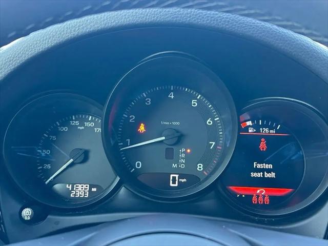 2022 Porsche Macan Macan