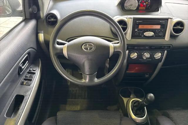 2004 Scion xA Base