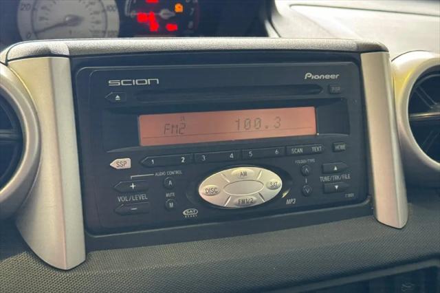 2004 Scion xA Base