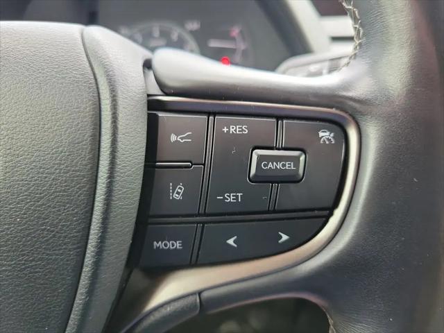 2021 Lexus UX 200 UX 200