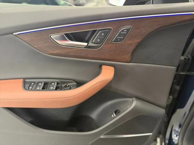 2025 Audi Q8 Premium Plus 55 TFSI quattro