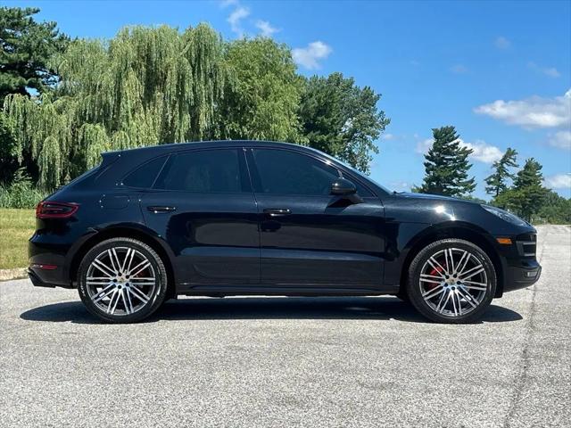 2016 Porsche Macan Turbo