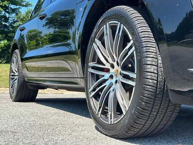 2016 Porsche Macan Turbo