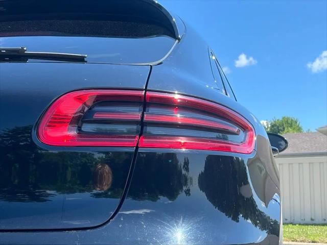 2016 Porsche Macan Turbo