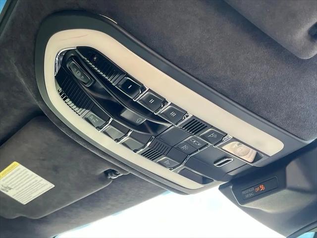 2016 Porsche Macan Turbo