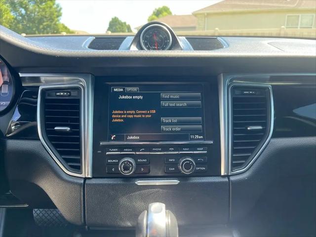 2016 Porsche Macan Turbo