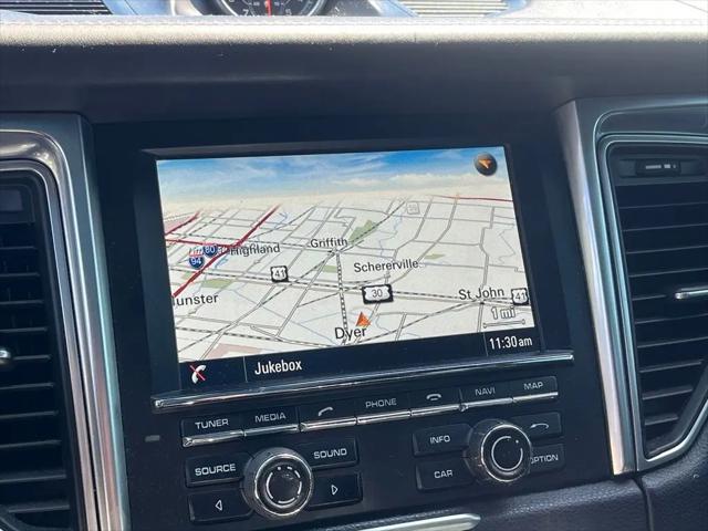 2016 Porsche Macan Turbo