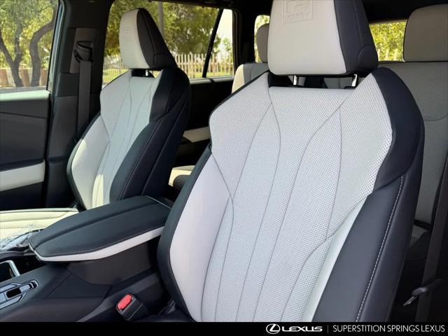 2026 Lexus TX 500h F SPORT Performance Premium