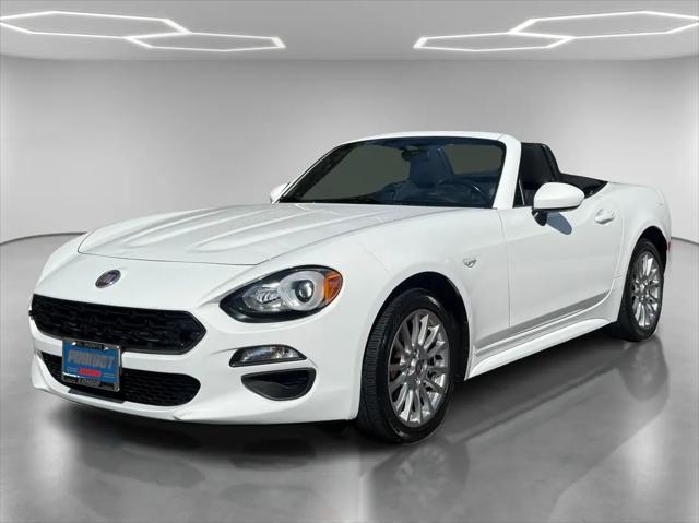 2017 Fiat 124 Spider Classica for sale in Los Angeles, CA