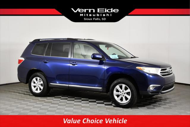 2013 Toyota Highlander Base Plus V6 for sale in Sioux Falls, SD