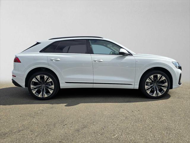 2025 Audi Q8 Premium Plus 55 TFSI quattro