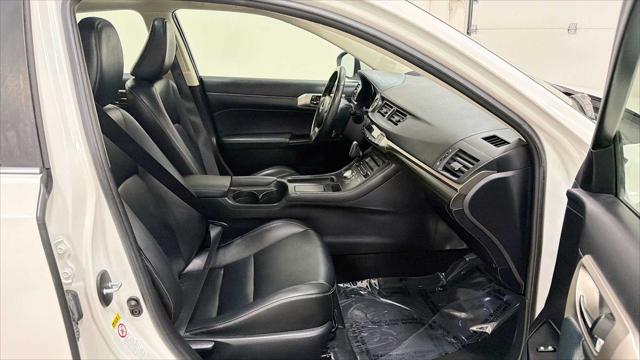 2015 Lexus CT 200h Hybrid