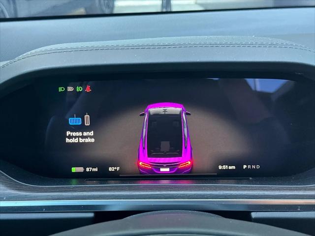 2023 Tesla Model X Standard Range
