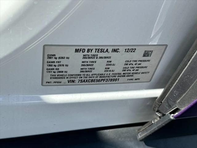 2023 Tesla Model X Standard Range