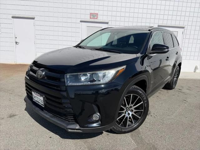 2018 Toyota Highlander SE for sale in Salinas, CA
