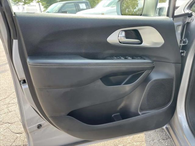 2021 Chrysler Pacifica Touring