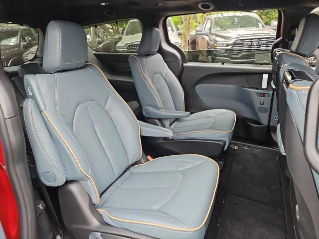 2027 Chrysler Pacifica Pinnacle