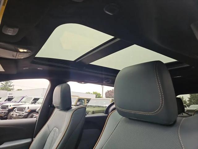 2027 Chrysler Pacifica Pinnacle