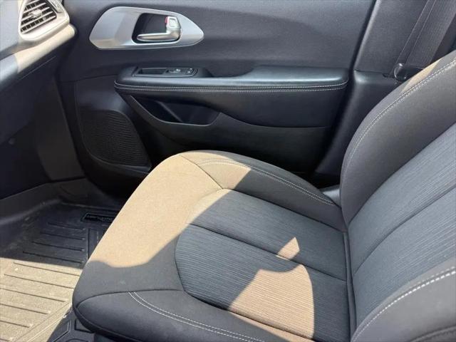 2020 Chrysler Pacifica Touring