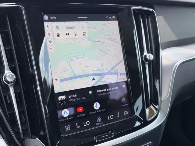 2024 Volvo S60 B5 Core Dark Theme