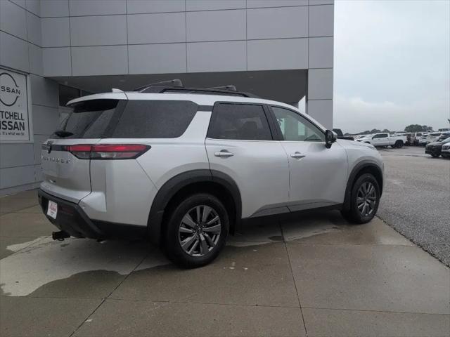 2025 Nissan Pathfinder SV FWD