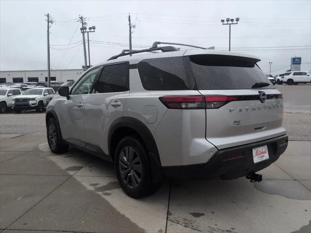 2025 Nissan Pathfinder SV FWD