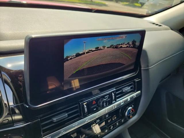 2026 Nissan Pathfinder SV
