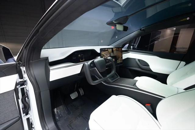 2023 Tesla Model X Plaid Tri Motor All-Wheel Drive