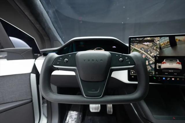 2023 Tesla Model X Plaid Tri Motor All-Wheel Drive