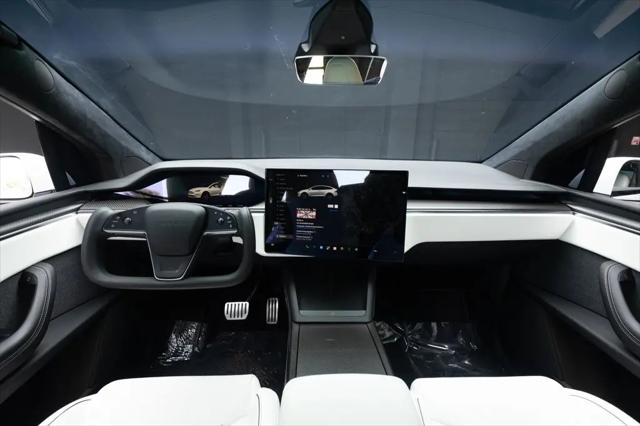 2023 Tesla Model X Plaid Tri Motor All-Wheel Drive