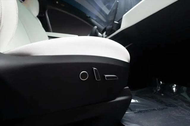 2023 Tesla Model X Plaid Tri Motor All-Wheel Drive