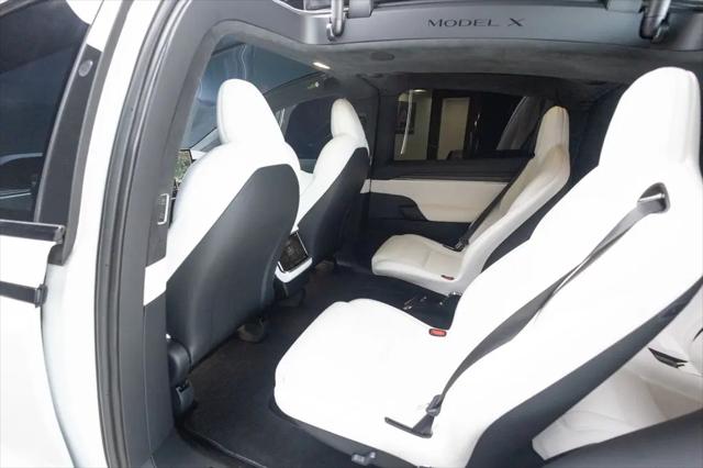 2023 Tesla Model X Plaid Tri Motor All-Wheel Drive