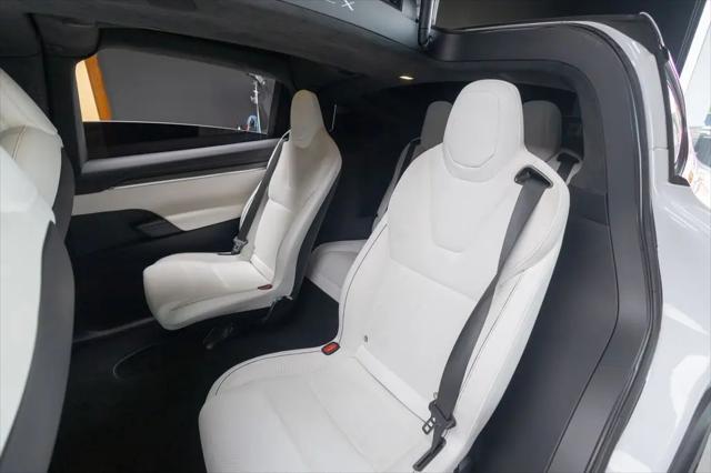 2023 Tesla Model X Plaid Tri Motor All-Wheel Drive