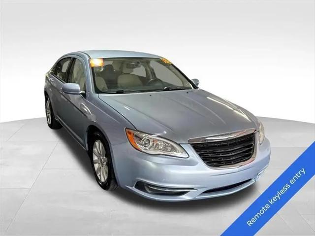 2014 Chrysler 200 Touring