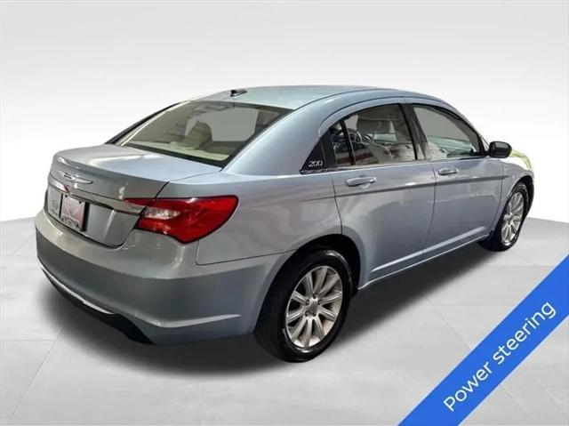 2014 Chrysler 200 Touring