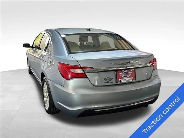 2014 Chrysler 200 Touring