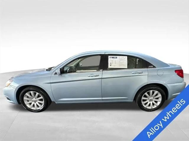 2014 Chrysler 200 Touring