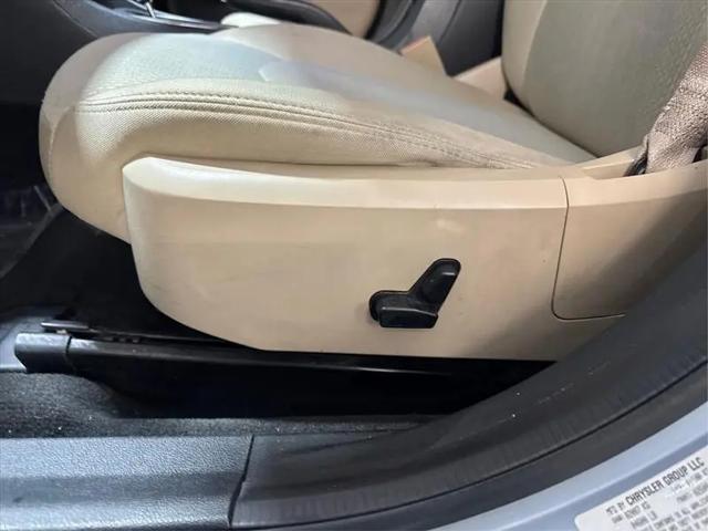 2014 Chrysler 200 Touring