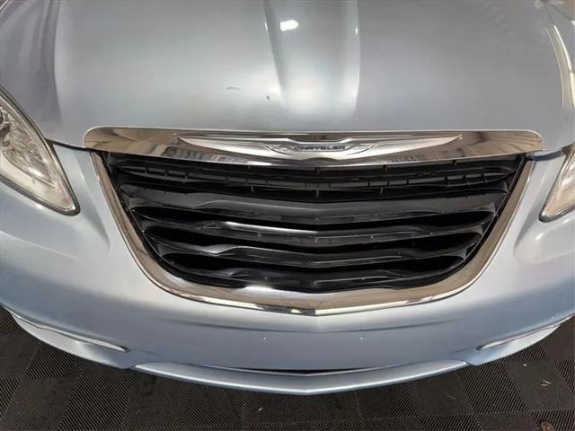 2014 Chrysler 200 Touring