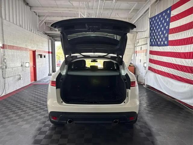 2017 Jaguar F-PACE 35t Premium
