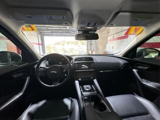 2017 Jaguar F-PACE 35t Premium