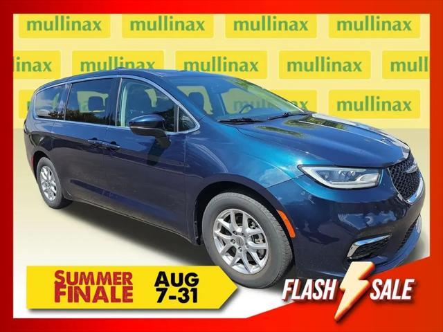 2023 Chrysler Pacifica Touring L for sale in Olympia, WA