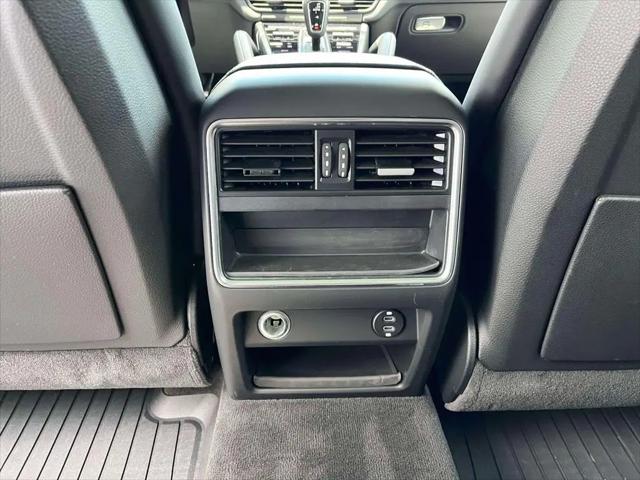 2021 Porsche Cayenne Cayenne