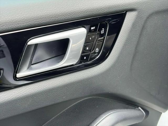 2021 Porsche Cayenne Cayenne