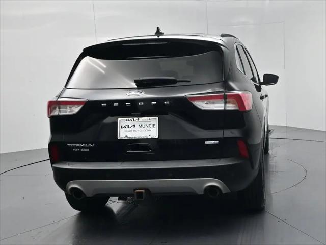 2020 Ford Escape Titanium