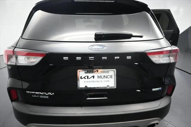 2020 Ford Escape Titanium