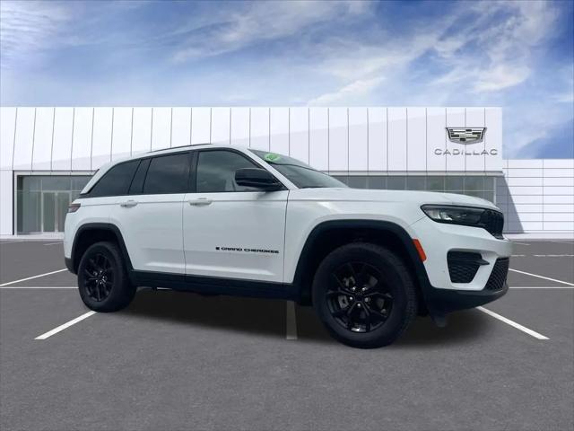 2024 Jeep Grand Cherokee Altitude 4x4 for sale in Greenwood, IN